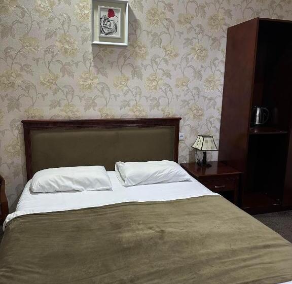 اتاق استاندارد, Margo Palace