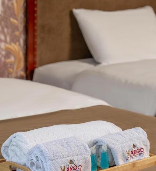 اتاق استاندارد با چشمانداز شهر, Margo Palace