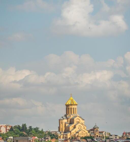 اتاق خانوادگی, Margo Palace