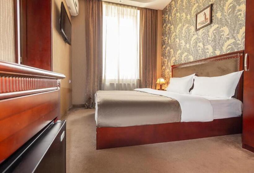 اتاق استاندارد با چشمانداز شهر, Margo Palace