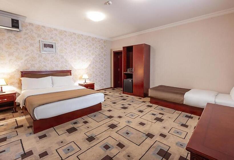 اتاق راحتی سه تخته, Margo Palace