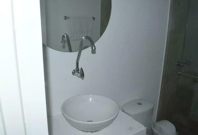 Standard Kolmen Hengen Huone, Parque De Los Arrieros