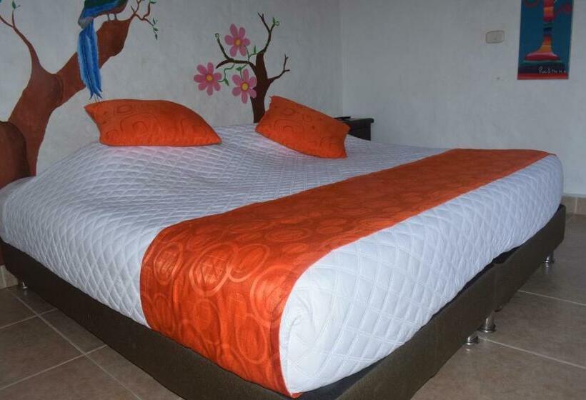 اتاق استاندارد, Parque De Los Arrieros