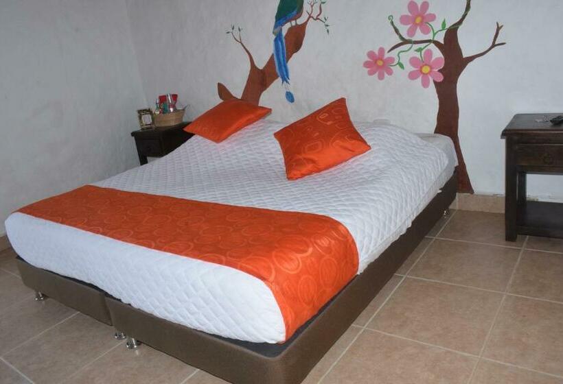 اتاق استاندارد, Parque De Los Arrieros