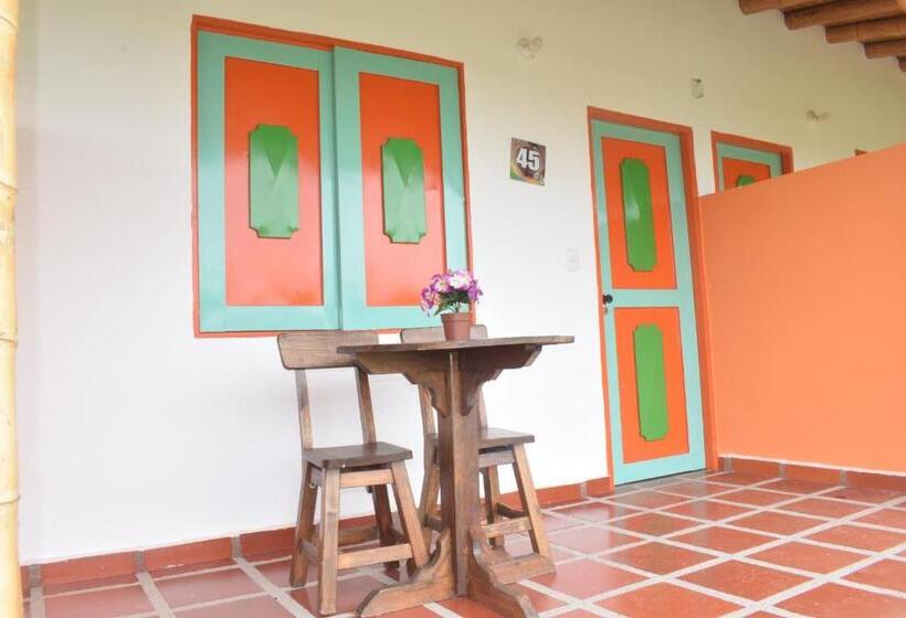 اتاق استاندارد چهار تخته, Parque De Los Arrieros