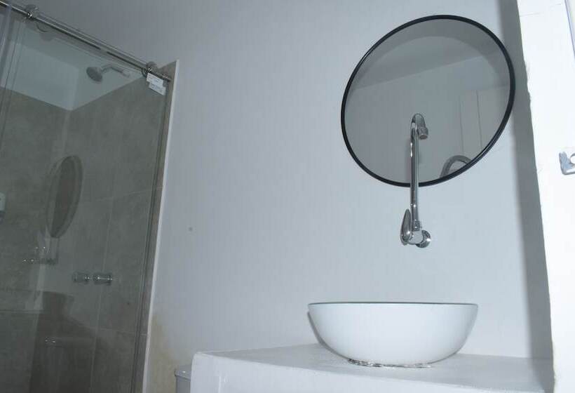 اتاق استاندارد, Parque De Los Arrieros