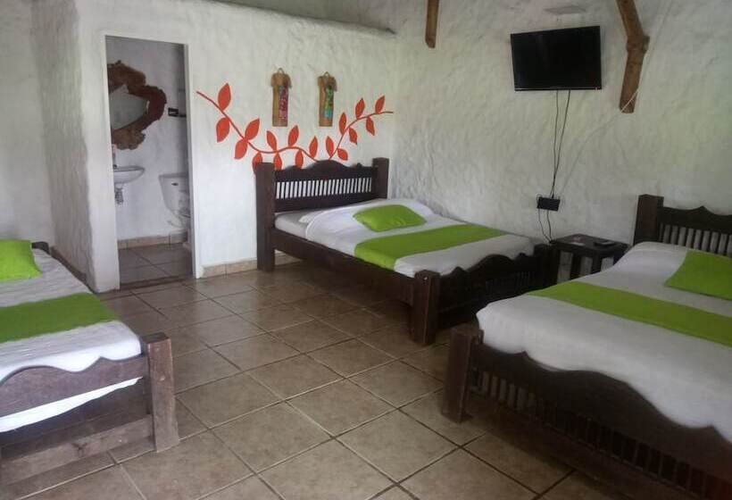 اتاق خانوادگی, Parque De Los Arrieros