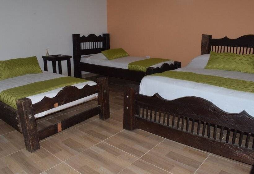 Quarto Familiar, Parque De Los Arrieros