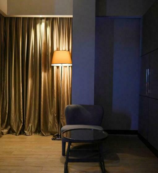 高级套房, Radisson Blu Hotel, Abidjan Airport