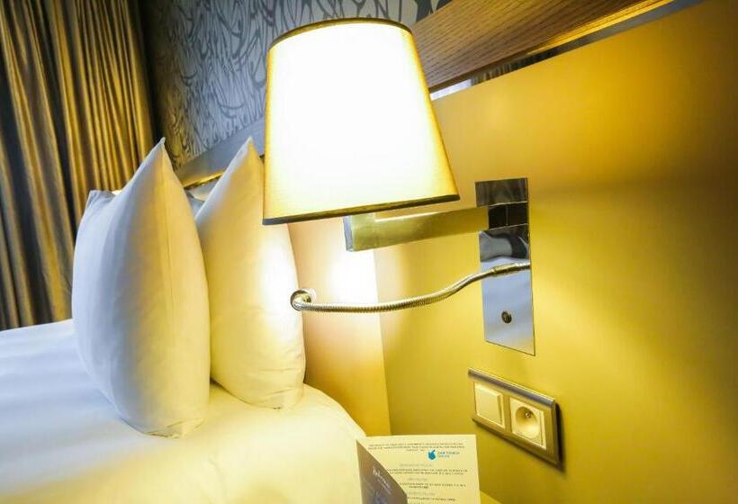 高级套房, Radisson Blu Hotel, Abidjan Airport