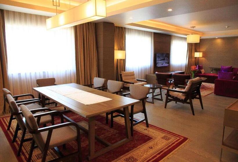 总统套房, Radisson Blu Hotel, Abidjan Airport