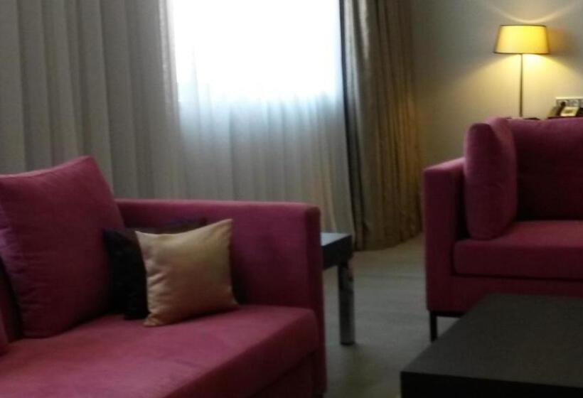 小型套房, Radisson Blu Hotel, Abidjan Airport