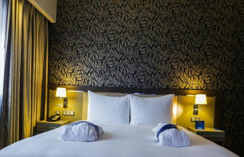 高级大房间, Radisson Blu Hotel, Abidjan Airport