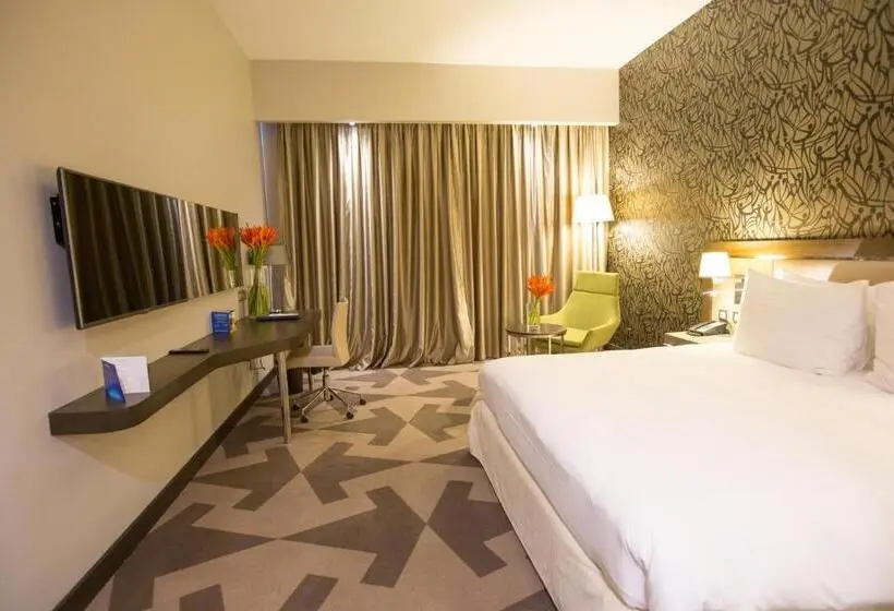اتاق پریمیوم با چشمانداز باغ, Radisson Blu Hotel, Abidjan Airport
