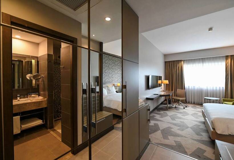 高级大房间, Radisson Blu Hotel, Abidjan Airport