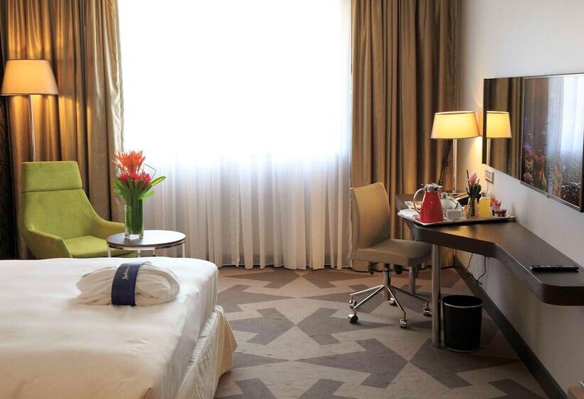 高级大房间, Radisson Blu Hotel, Abidjan Airport