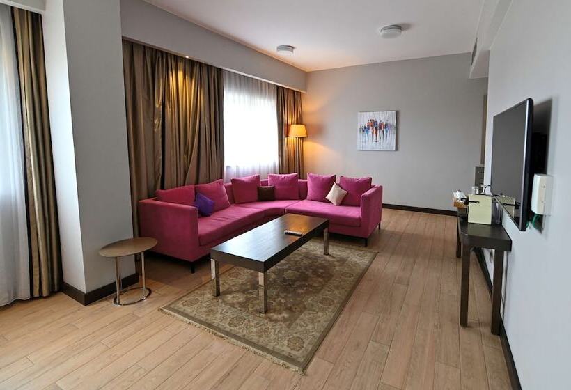 高级套房, Radisson Blu Hotel, Abidjan Airport