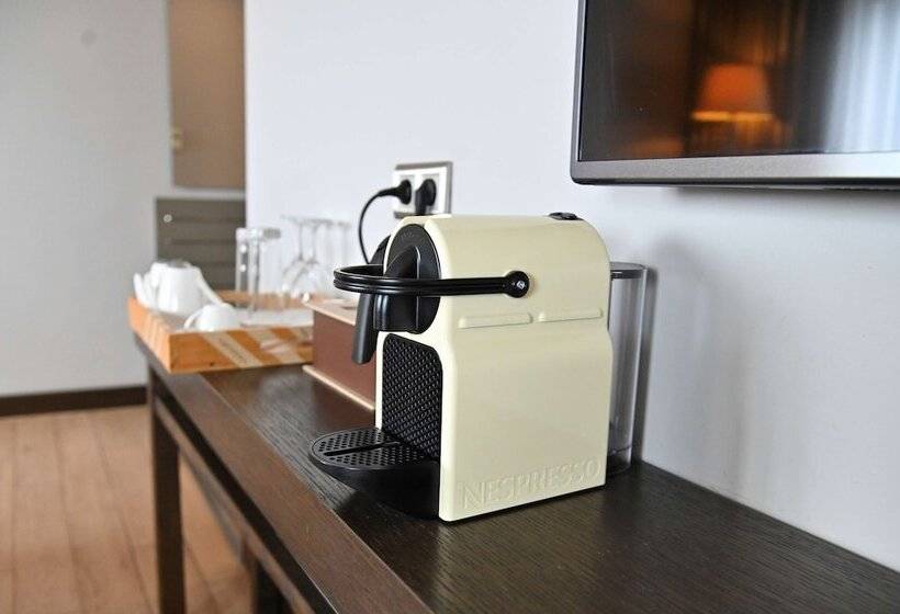 高级套房, Radisson Blu Hotel, Abidjan Airport