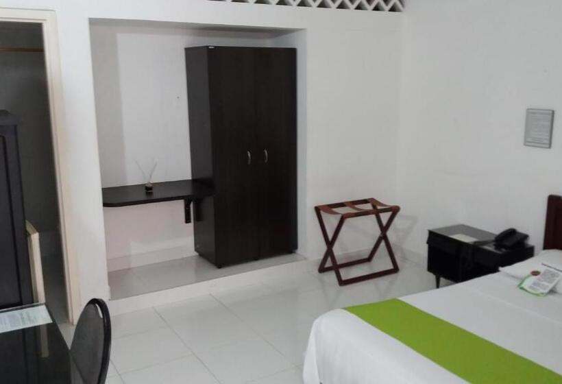 Номер Стандарт, Royal Plaza