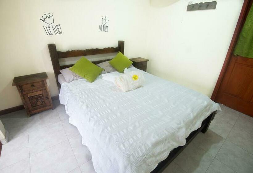 חדר סטנדרט חדר אמבטיה משותף, Sam S Vip Hostel San Gil