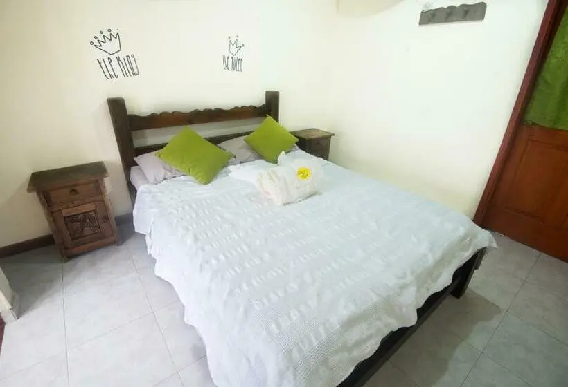 バス共有のスタンダードルーム, Sam S Vip Hostel San Gil