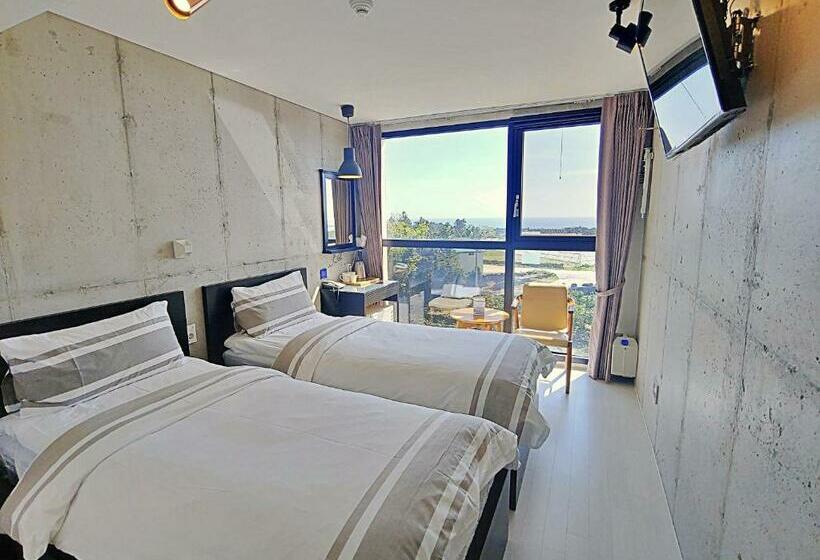 スタンダードルーム, Stay Interview Jeju