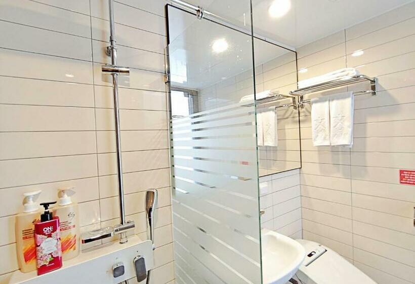 スタンダードルーム, Stay Interview Jeju