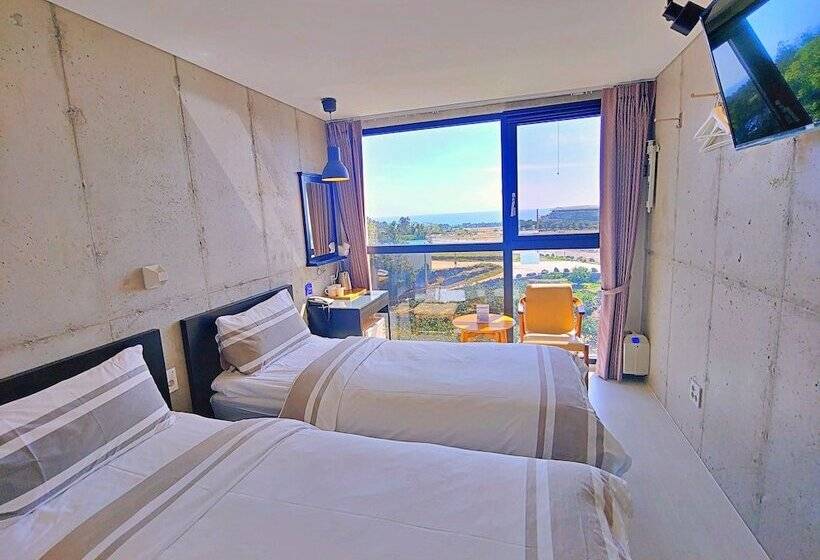 スタンダードルーム, Stay Interview Jeju