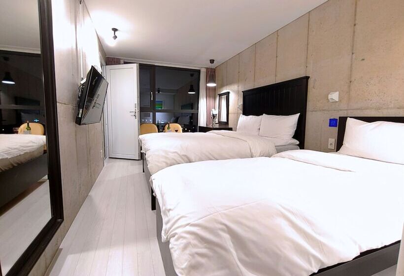 ファミリールーム, Stay Interview Jeju