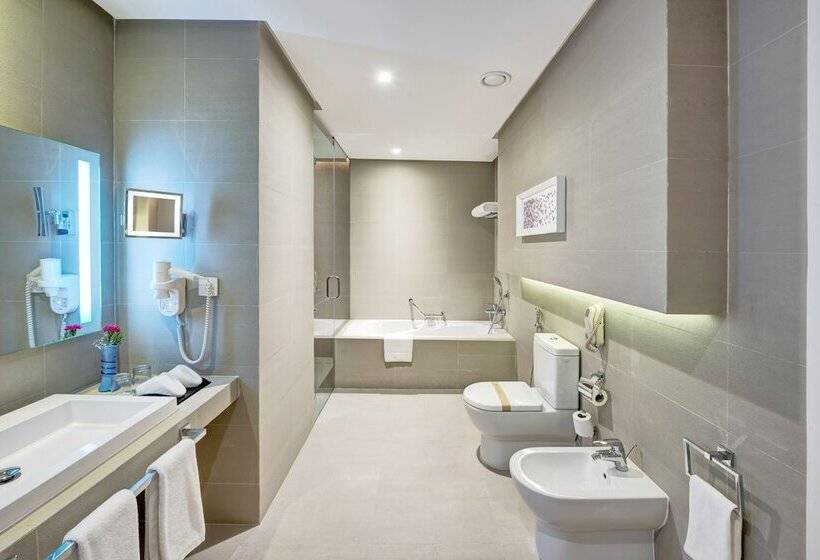 اتاق سوپریور, The Act Hotel Sharjah