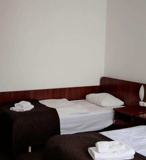 3-Bett-Standardzimmer, Villa Victoria