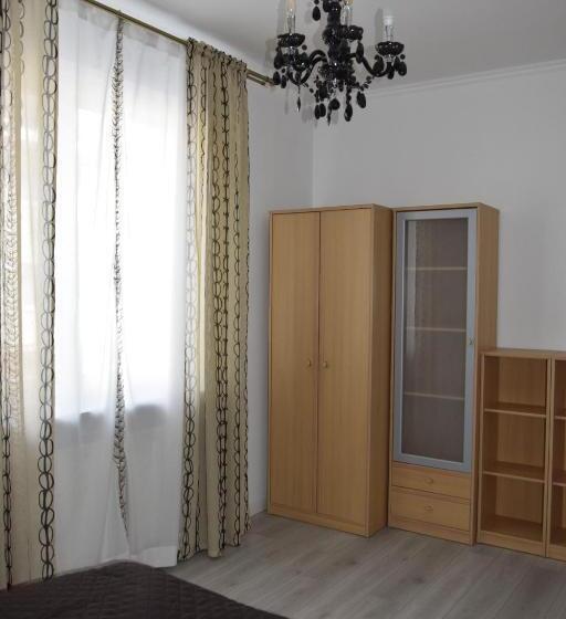 2 Schlafzimmer Apartment, Villa Victoria