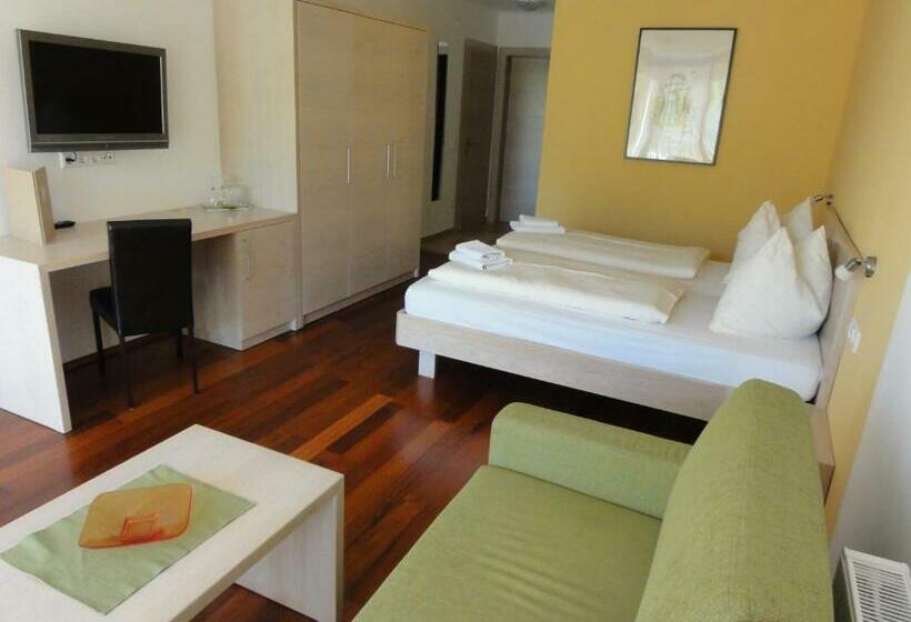 Номер Стандарт с Балконом, Wohlfühlpension Kristan