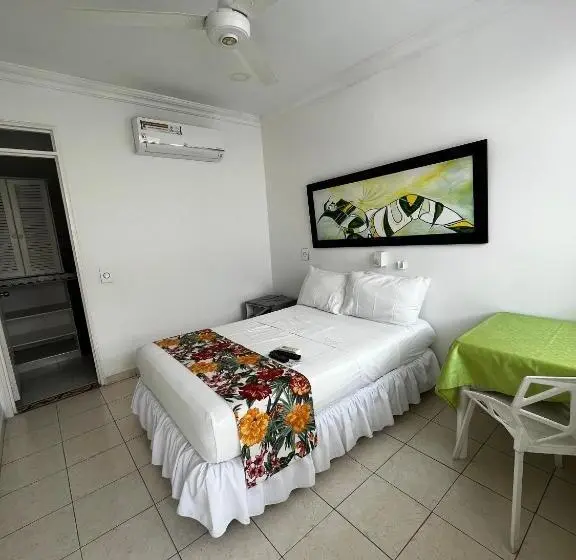Standard Yhden Hengen Huone, Zamba