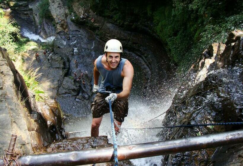 חדר בסיסי, Macondo Hostel