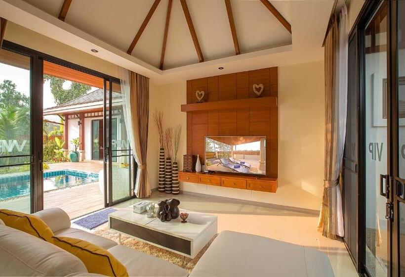 Вилла 4 Спальни, Rawayana West Villas & Kids Park