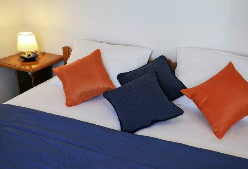 آپارتمان 1 خوابه با چشم‌انداز باغ, Villa Katarina