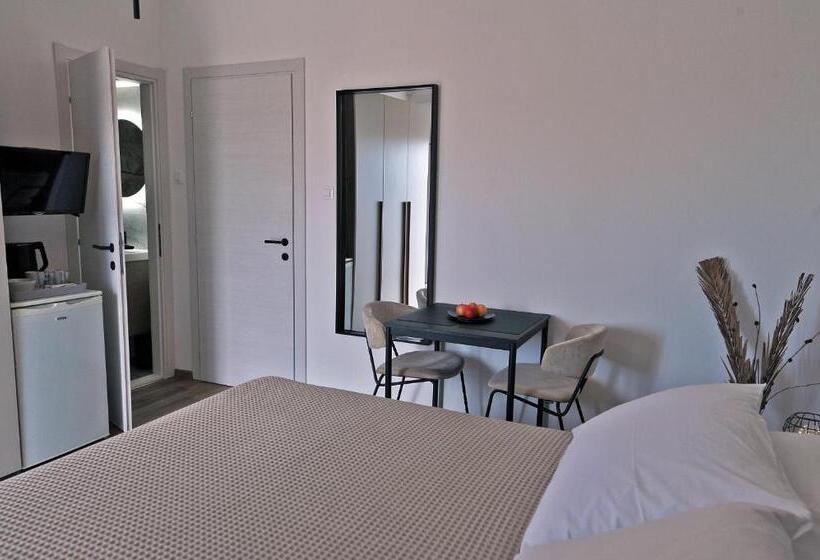 Comfort room with terrace, Villa Katarina