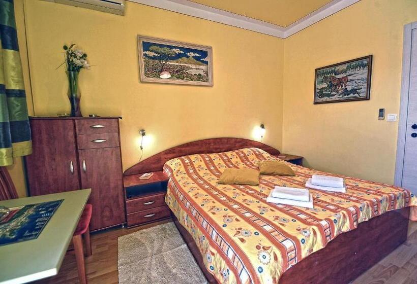 اتاق استاندارد با تراس, Villa Katarina