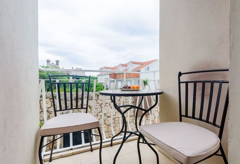 اتاق استاندارد با بالکن, Villa Katarina