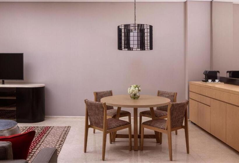 Люкс 2 Спальни, Marriott Marquis Dubai