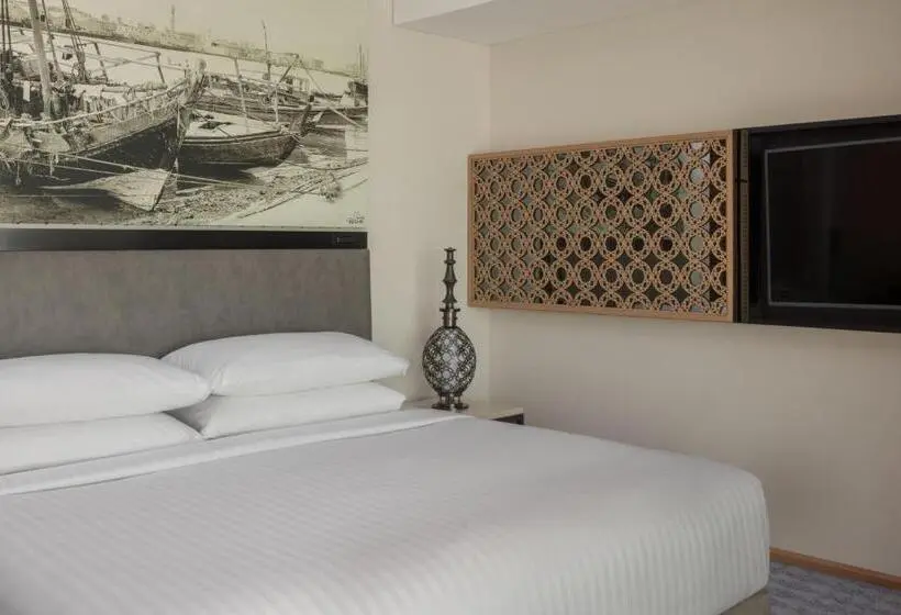 キングサイズベッド、シティビューデラックスルーム, Marriott Marquis Dubai Creek