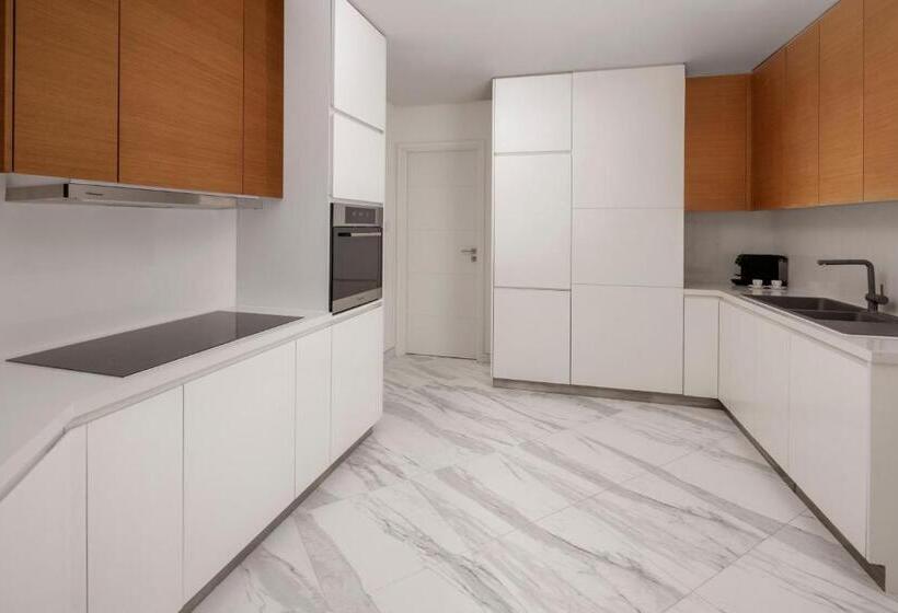 Апартаменты Дюплекс 3 Спальни, Marriott Marquis Dubai