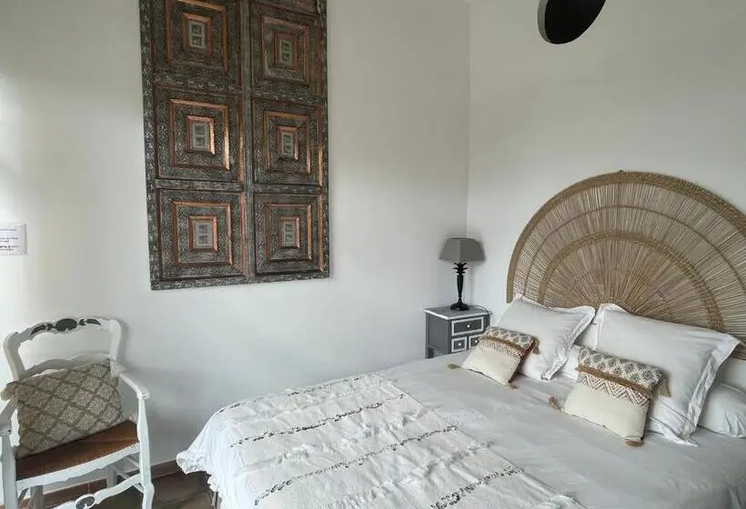 Standard-huone, B&b Le Mas Du Galoubet