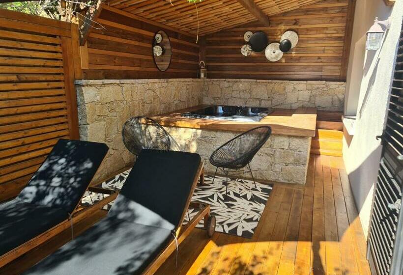 带大床的套房, Chambre D Hôte Casa Maredda