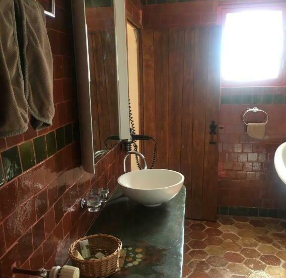 חדר קומפורט, Demeure Des Vieux Bains