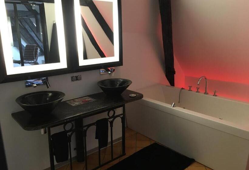 סוויטת 2 חדרי שינה, Demeure Des Vieux Bains