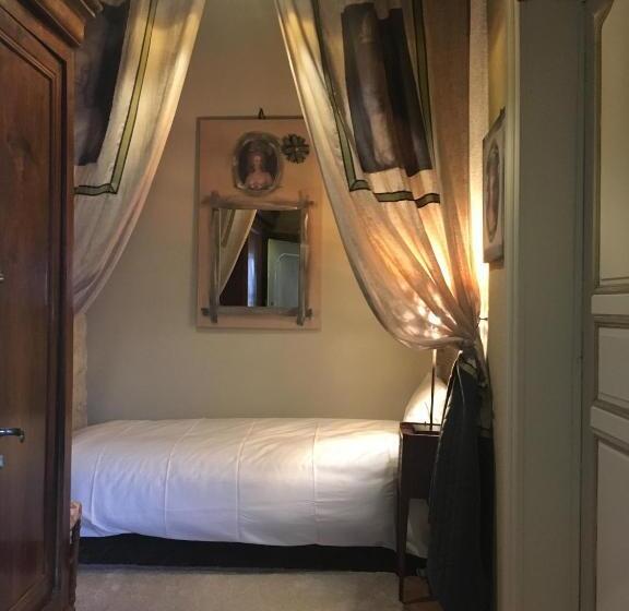 חדר קומפורט לשלושה, Demeure Des Vieux Bains