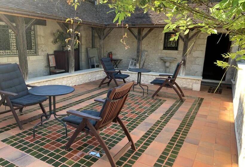 סוויטה משפחתית, Demeure Des Vieux Bains