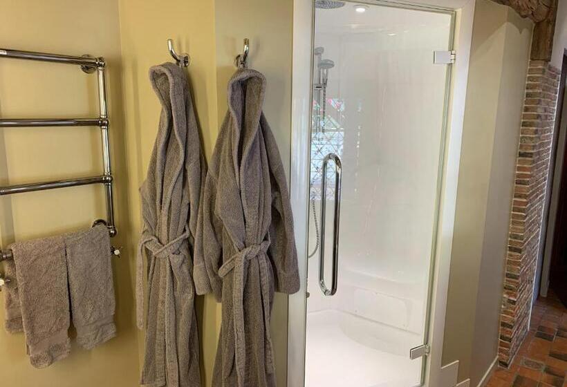 סוויטה משפחתית, Demeure Des Vieux Bains